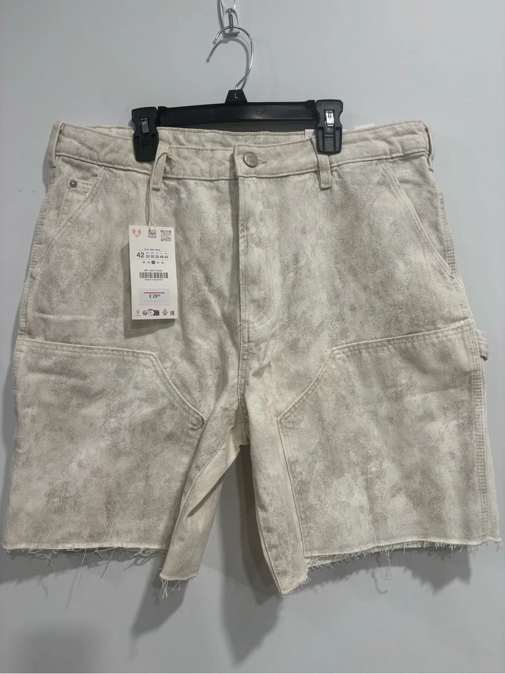 Zara Relaxed fit Bermuda shorts with front pockets